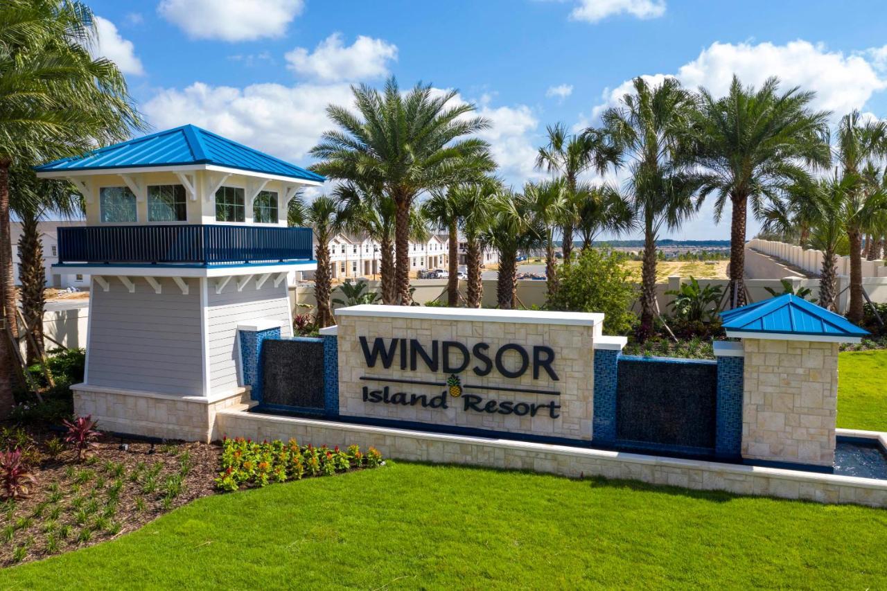 Holiday home 20% Off Brand New 6bd 4 5ba Private Pool Windsor Island *